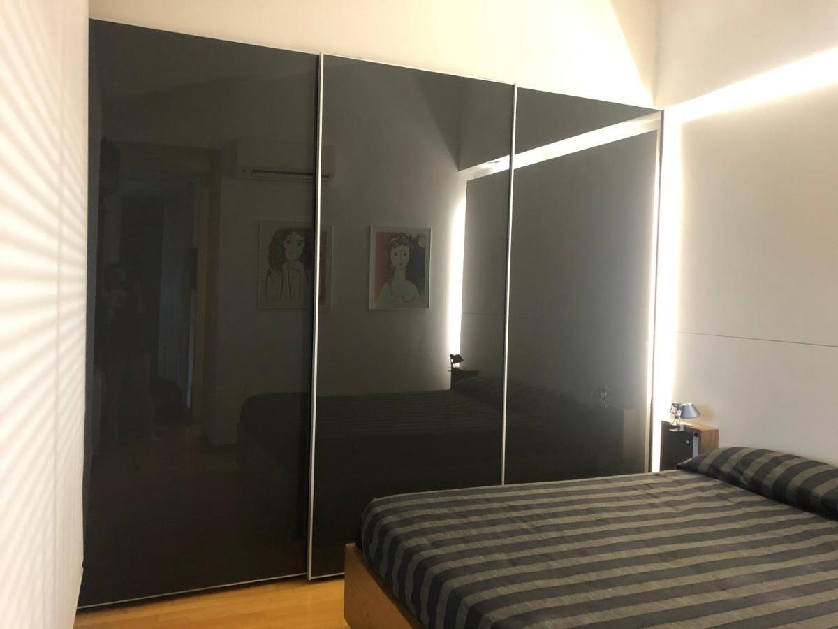 Atico De Diseno Con Terraza En El Centro De Olot Daire Dış mekan fotoğraf